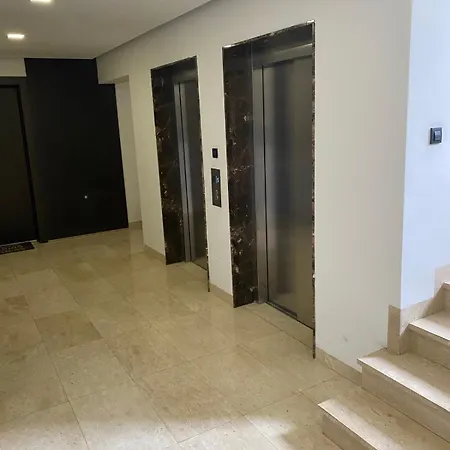 The Gates Of Vracar Apartment